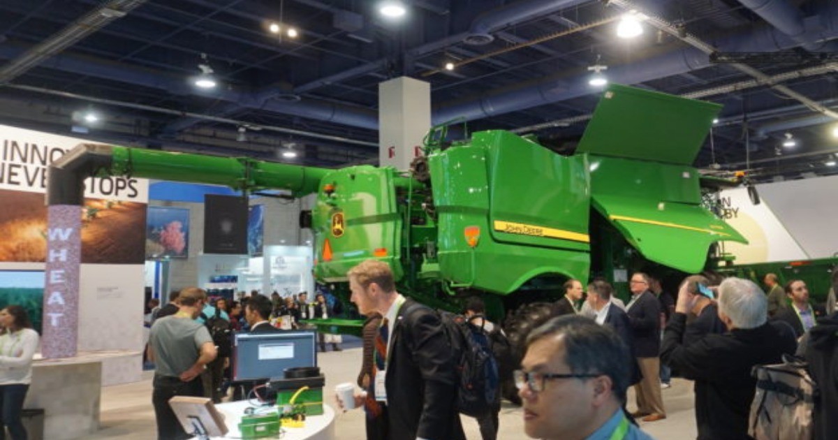 百年農機公司 John Deere 採用 AI 智慧噴藥與減少收成浪費